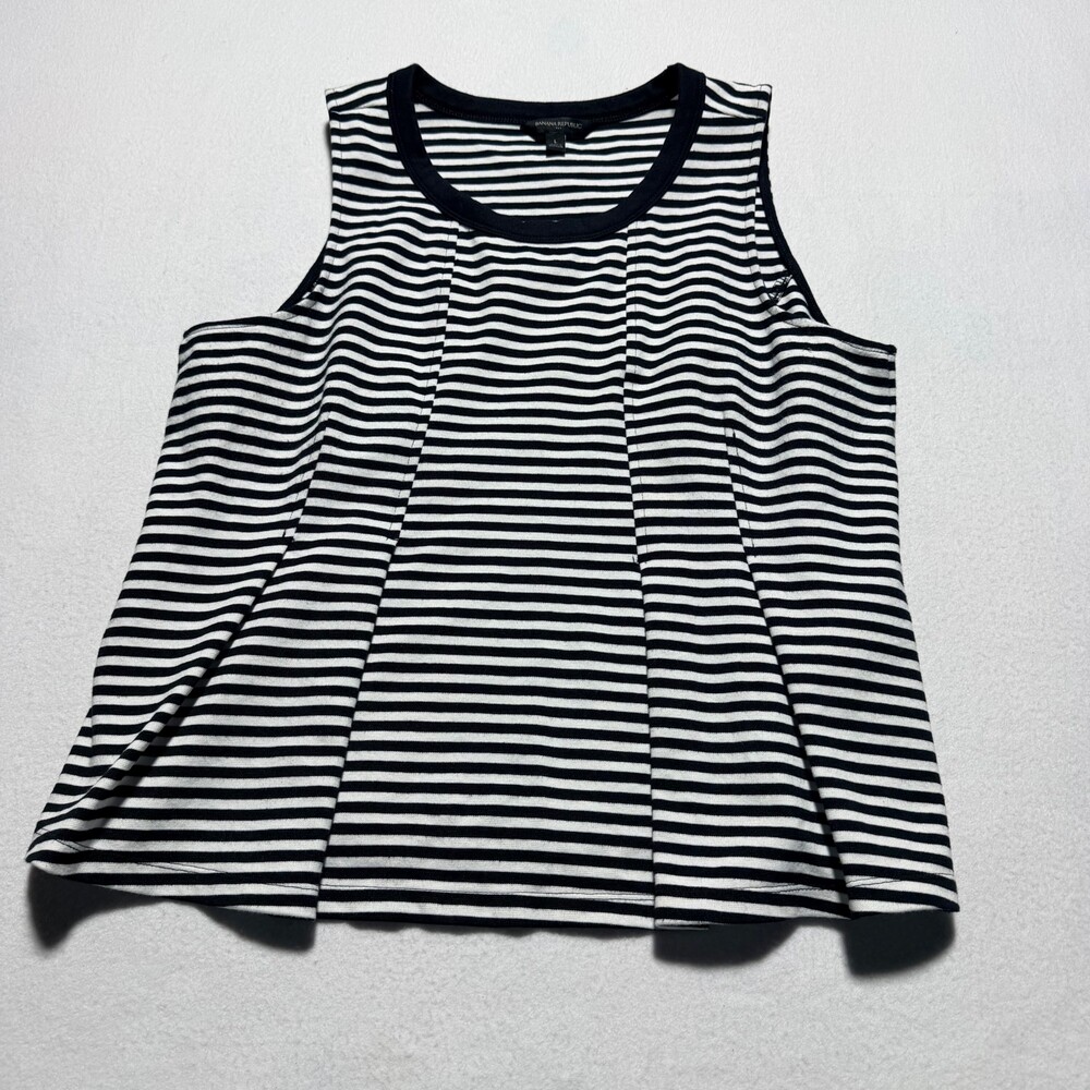 Banana Republic Large Black and White Striped Sleeveless Top